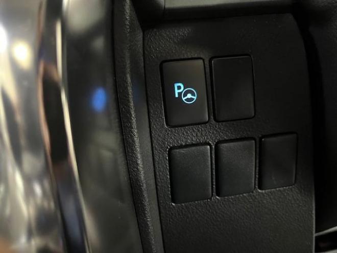 アルファードハイブリッドＳＲ　Ｃパッケージ　本州仕入　寒冷地仕様　禁煙車　ＪＢＬサウンド　プリクラッシュ　レーダークルーズ　社外１７インチＡＷ　社外１７ＡＷ＋スタッドレスタイヤ付　純正ナビ（フルセグ地デジ　ＤＶＤ再生　Ｂｌｕｅｔｏｏｔｈ）＋バックカメラ　両側パワースライドドア　パワーバックドア　純正ブラックレザーシート　２列目エグゼクティブシート　電動オットマン　ＬＥＤヘッドライト　ドライブレコーダー 2500 5Dr