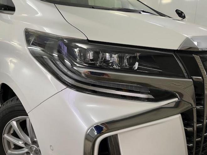 アルファードハイブリッドＳＲ　Ｃパッケージ　本州仕入　寒冷地仕様　禁煙車　ＪＢＬサウンド　プリクラッシュ　レーダークルーズ　社外１７インチＡＷ　社外１７ＡＷ＋スタッドレスタイヤ付　純正ナビ（フルセグ地デジ　ＤＶＤ再生　Ｂｌｕｅｔｏｏｔｈ）＋バックカメラ　両側パワースライドドア　パワーバックドア　純正ブラックレザーシート　２列目エグゼクティブシート　電動オットマン　ＬＥＤヘッドライト　ドライブレコーダー 2500 5Dr