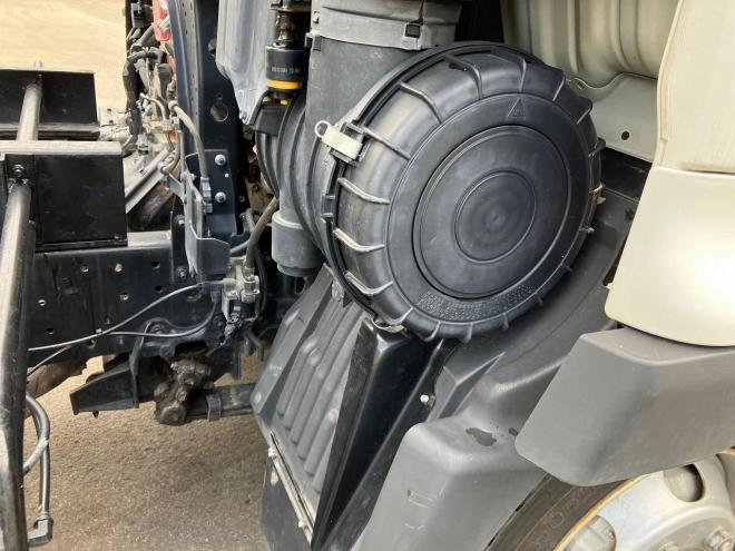レンジャープロ中古　ワイドファームダンプ　中型トラック
