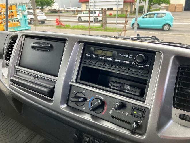 レンジャープロ中古　ワイドファームダンプ　中型トラック