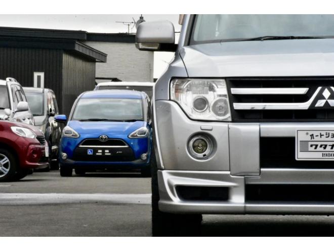 パジェロロング　エクシード　４ＷＤ　本州仕入　ロックフォードサウンド　ＭＫＷ１７インチアルミ　ホワイトレター　ヒッチメンバー付　ナビ／バックカメラ