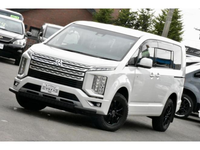デリカD：5　Ｇパワーパッケージ　４ＷＤ　本州仕入　後期モデル　公認５名乗車　ワンオーナ　新品シートカバー　バンパーガード　電動リアゲート　シートヒータ　社外ナビ・Ｂカメラ　ＥＴＣ