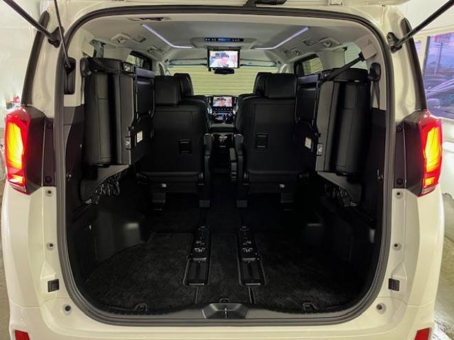 アルファードＳ　Ｃパッケージ後期型　本州仕入　禁煙車　プリクラッシュ　レーダークルーズ　レーントレーシング　純正１８インチＡＷ　社外１６ＡＷ＋スタッドレスタイヤ付　純正１０インチナビ（フルセグ地デジ　Ｂｌｕｅｔｏｏｔｈ）＋バックカメラ　純正１２．１インチリアフリップダウンモニター　両側パワースライドドア　パワーバックドア　純正ブラックレザーシート　電動オットマン　ＬＥＤヘッドライト　純正ドライブレコーダー　ステアリングヒーター　シートヒーター＆クーラー　ＥＴＣ 4WD 2500 5Dr
