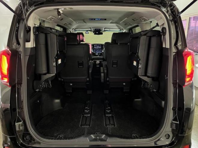 アルファードＳ　Ｃパッケージ後期型　本州仕入　禁煙車　プリクラッシュ　レーダークルーズ　レーントレーシング　純正１８インチＡＷ　社外１６ＡＷ＋スタッドレスタイヤ付　純正ナビ（Ｍｉｒａｃａｓｔ　Ｂｌｕｅｔｏｏｔｈ）＋バックカメラ　両側パワースライドドア　パワーバックドア　純正ブラックレザーシート　電動オットマン　三眼ＬＥＤヘッドライト　前後ドライブレコーダー　ステアリングヒーター　シートヒーター＆クーラー　ＥＴＣ 4WD 2500 5Dr