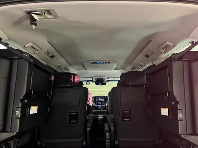 アルファードＳ　Ｃパッケージ後期型　本州仕入　禁煙車　プリクラッシュ　レーダークルーズ　レーントレーシング　純正１８インチＡＷ　社外１６ＡＷ＋スタッドレスタイヤ付　純正ナビ（Ｍｉｒａｃａｓｔ　Ｂｌｕｅｔｏｏｔｈ）＋バックカメラ　両側パワースライドドア　パワーバックドア　純正ブラックレザーシート　電動オットマン　三眼ＬＥＤヘッドライト　前後ドライブレコーダー　ステアリングヒーター　シートヒーター＆クーラー　ＥＴＣ 4WD 2500 5Dr