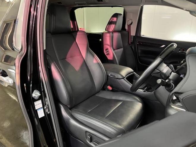 アルファードＳ　Ｃパッケージ後期型　本州仕入　禁煙車　プリクラッシュ　レーダークルーズ　レーントレーシング　純正１８インチＡＷ　社外１６ＡＷ＋スタッドレスタイヤ付　純正ナビ（Ｍｉｒａｃａｓｔ　Ｂｌｕｅｔｏｏｔｈ）＋バックカメラ　両側パワースライドドア　パワーバックドア　純正ブラックレザーシート　電動オットマン　三眼ＬＥＤヘッドライト　前後ドライブレコーダー　ステアリングヒーター　シートヒーター＆クーラー　ＥＴＣ 4WD 2500 5Dr