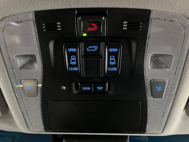 アルファードＳ　Ｃパッケージ後期型　本州仕入　禁煙車　プリクラッシュ　レーダークルーズ　レーントレーシング　純正１８インチＡＷ　社外１６ＡＷ＋スタッドレスタイヤ付　純正ナビ（Ｍｉｒａｃａｓｔ　Ｂｌｕｅｔｏｏｔｈ）＋バックカメラ　両側パワースライドドア　パワーバックドア　純正ブラックレザーシート　電動オットマン　三眼ＬＥＤヘッドライト　前後ドライブレコーダー　ステアリングヒーター　シートヒーター＆クーラー　ＥＴＣ 4WD 2500 5Dr