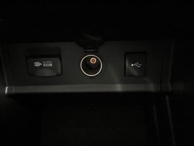 アルファードＳ　Ｃパッケージ後期型　本州仕入　禁煙車　プリクラッシュ　レーダークルーズ　レーントレーシング　純正１８インチＡＷ　社外１６ＡＷ＋スタッドレスタイヤ付　純正ナビ（Ｍｉｒａｃａｓｔ　Ｂｌｕｅｔｏｏｔｈ）＋バックカメラ　両側パワースライドドア　パワーバックドア　純正ブラックレザーシート　電動オットマン　三眼ＬＥＤヘッドライト　前後ドライブレコーダー　ステアリングヒーター　シートヒーター＆クーラー　ＥＴＣ 4WD 2500 5Dr