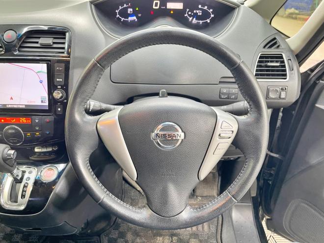 セレナ2.0ハイウェイスターAセーフティPKG 4WD 5年保証 スマキー ナビTV Bカメ 寒冷地仕様 禁煙 車検整備2年付 修復歴無