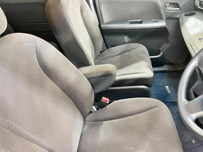 フリード1.5Gジャストセレクション 4WD 5年保証 パワスラ 寒冷地仕様