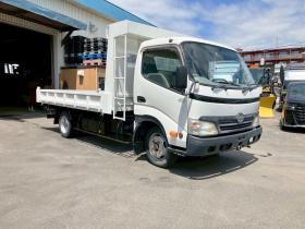 デュトロ　中古　ワイドファームダンプ　4WD　小型トラック