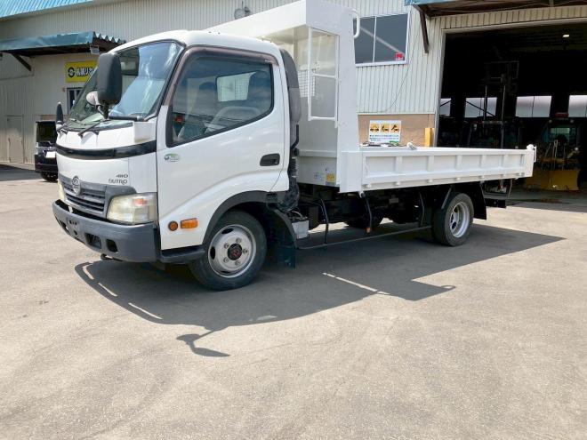デュトロ中古　ワイドファームダンプ　4WD　小型トラック