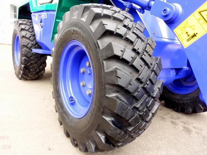 ホイールローダコマツ WA30-5E  バケット容量0.4m3