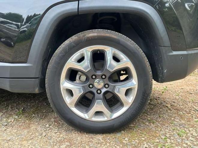 コンパスリミテッド 4WD　Gナビ/Bカメラ/ETC/黒皮シート/クルコン 正規輸入車 2400