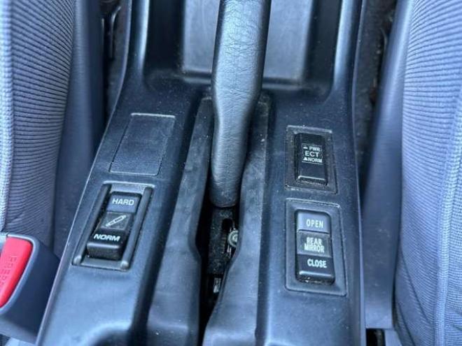 ハイラックスサーフ3.4 SSR-G ワイドボディ 4WD　サンルーフ/ETC/外ナビ/リフトUP/PS/PW 3400