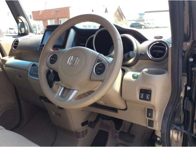 N-BOXG ターボパッケージ 4WD　ドラレコ　Bカメラ　メモリーナビ　ETC 660