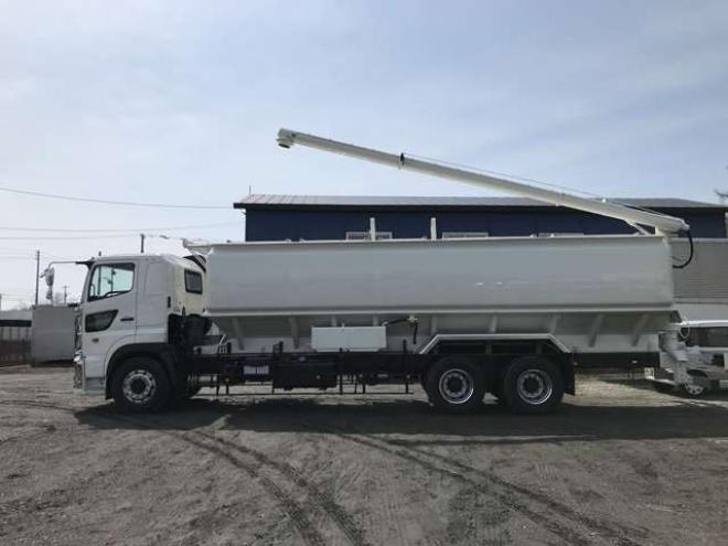プロフィア飼料運搬車 2DG-FS1AHE 新明和工業　 2WD 8860