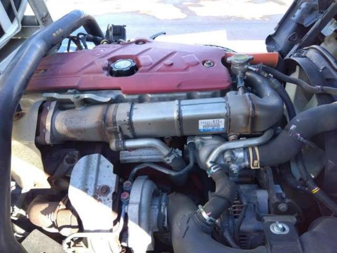 デュトロタンクローリー　2KG-XZU685M 極東開発工業　 4WD 4000