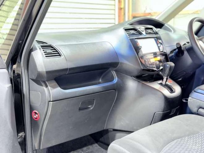 セレナ2.0 20X アドバンストセーフティ パッケージ 4WD　下廻防錆TVナビBカメエンスタ 2000
