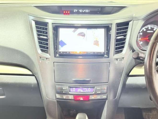 レガシィワゴン2.5 i アイサイト 4WD　下廻防錆TVナビBカメETC 2500