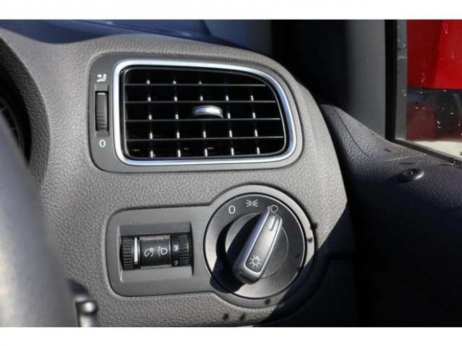 ポロTSI コンフォートライン　検2年　自社　ローンカノウ　ワンオーナー 正規輸入車 2WD 1200