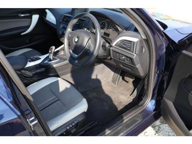 BMW1シリーズ 120i　検2年　自社　ローンカノウ　ターボ 正規輸入車 2WD 1600