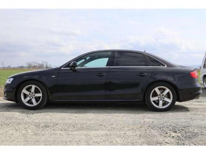 アウディA4 2.0 TFSI クワトロ Sラインパッケージ 4WD　検2年　自社　ローンカノウ 正規輸入車 2000
