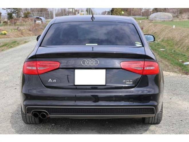 アウディA4 2.0 TFSI クワトロ Sラインパッケージ 4WD　検2年　自社　ローンカノウ 正規輸入車 2000