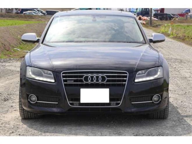 アウディA5スポーツバック 2.0 TFSI クワトロ 4WD　検R9/1　自社　ローンカノウ 正規輸入車 2000