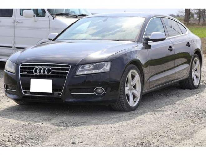 アウディA5スポーツバック 2.0 TFSI クワトロ 4WD　検R9/1　自社　ローンカノウ 正規輸入車 2000