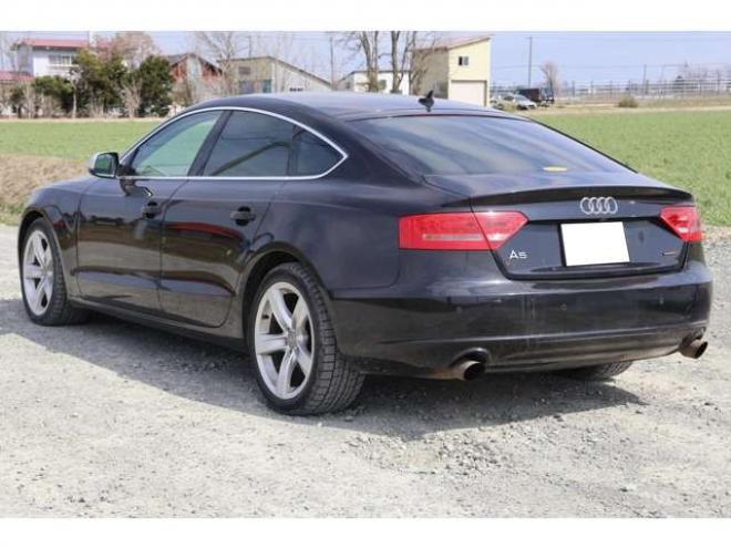 アウディA5スポーツバック 2.0 TFSI クワトロ 4WD　検R9/1　自社　ローンカノウ 正規輸入車 2000
