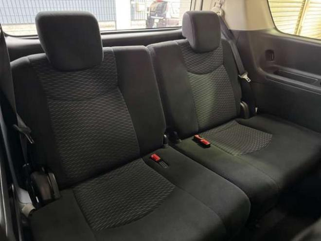 セレナ2.0 20X 4WD　ナビ　TV　Bカメラ　Bluetooth　Pスライド 2000