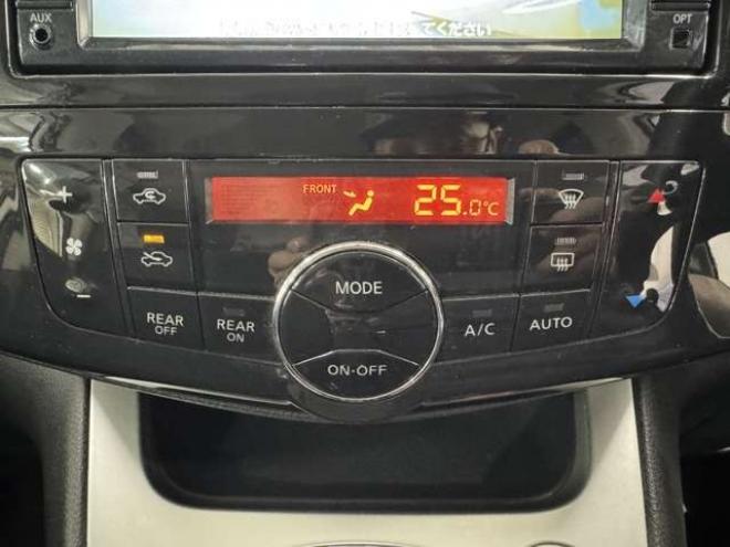 セレナ2.0 20X 4WD　ナビ　TV　Bカメラ　Bluetooth　Pスライド 2000