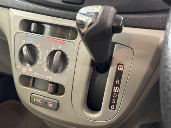 ミライース Xf 4WD　ナビ　TV　Bluetooth　下廻り防錆塗装済 660