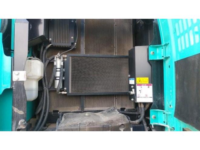 バックホーSK200-10