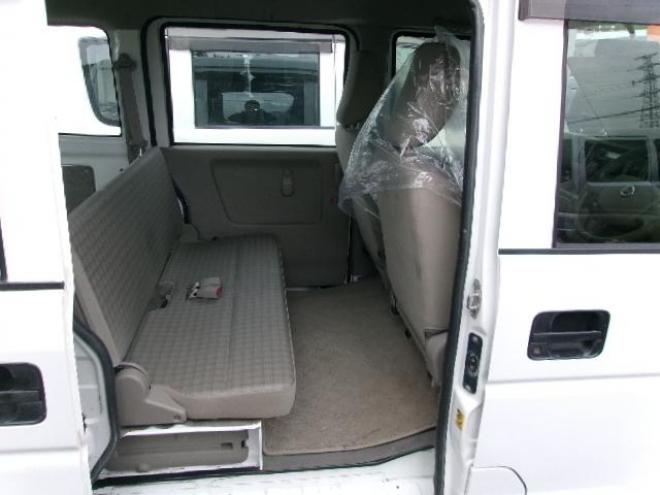 NV100クリッパーDX クリッパー 4WD 660 5Dr