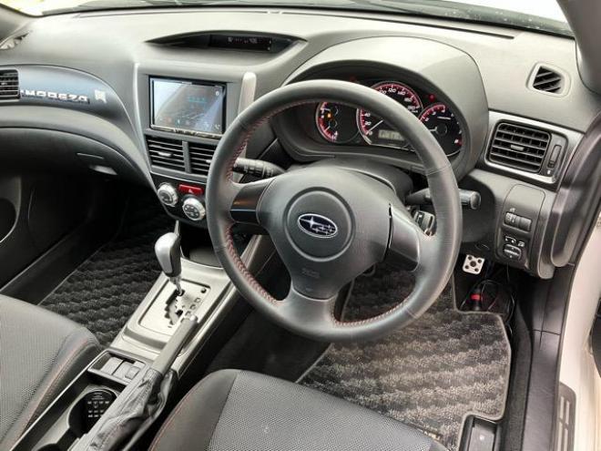 インプレッサ1.5i-s　　リミテッド 4WD 1500 ５Dr