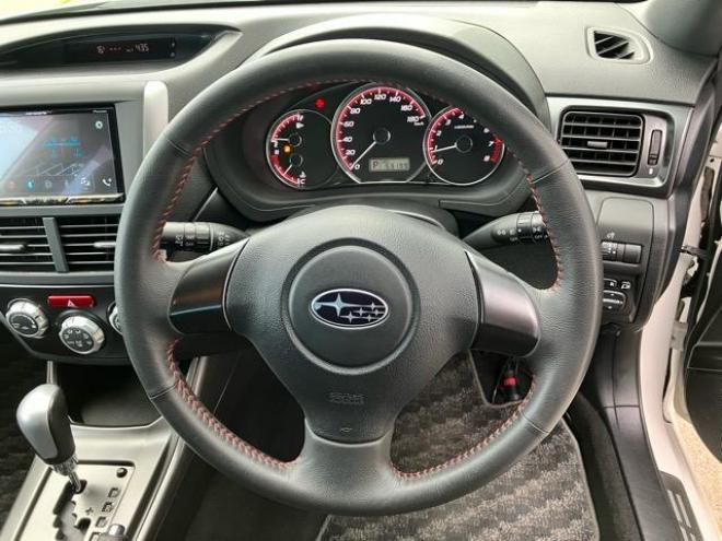 インプレッサ1.5i-s　　リミテッド 4WD 1500 ５Dr