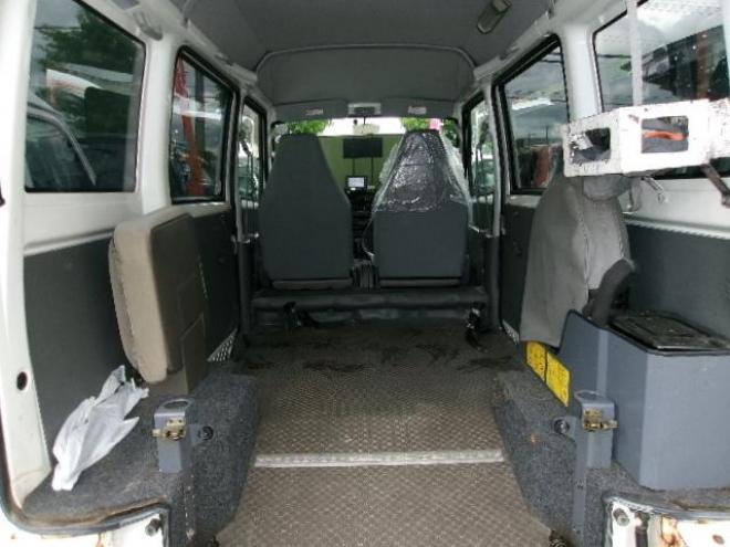 ミニキャブCD ハイルーフ　車体形状 介護タクシー仕様、車いす移動車 4WD 660 5Dr