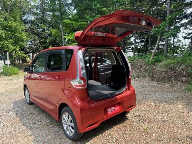 デイズハイウェイスターX 4WD　地デジ/ナビ/エンスタ/Bカメラ/記録簿 660