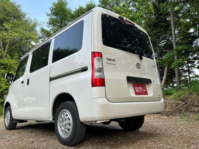 タウンエースバン1.5 GL 4WD　ワンセグ/ナビ/ETC/衝突安全ブレーキ 1500