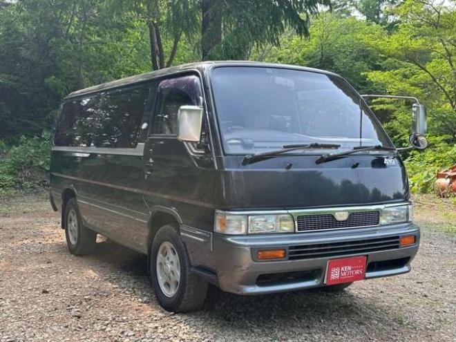 キャラバン2.7 ロイヤル ディーゼルターボ 4WD　Wサンルーフ/ETC/電動シート/純正アルミ 2700
