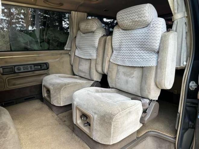 キャラバン2.7 ロイヤル ディーゼルターボ 4WD　Wサンルーフ/ETC/電動シート/純正アルミ 2700