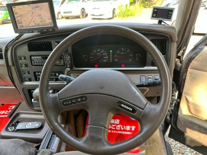 キャラバン2.7 ロイヤル ディーゼルターボ 4WD　Wサンルーフ/ETC/電動シート/純正アルミ 2700