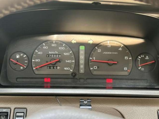 キャラバン2.7 ロイヤル ディーゼルターボ 4WD　Wサンルーフ/ETC/電動シート/純正アルミ 2700