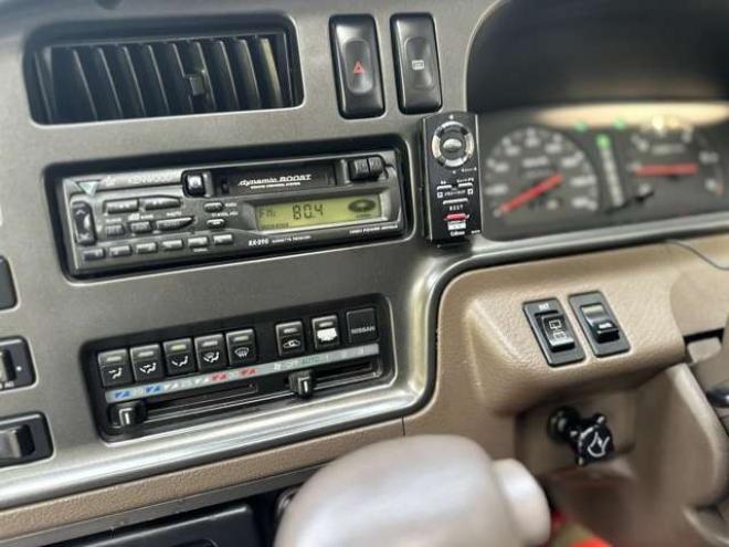 キャラバン2.7 ロイヤル ディーゼルターボ 4WD　Wサンルーフ/ETC/電動シート/純正アルミ 2700