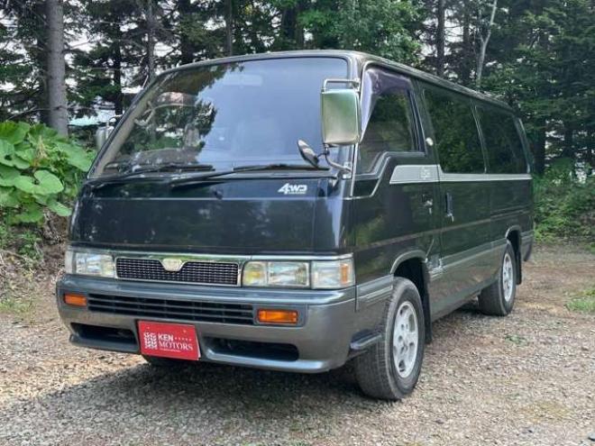 キャラバン2.7 ロイヤル ディーゼルターボ 4WD　Wサンルーフ/ETC/電動シート/純正アルミ 2700