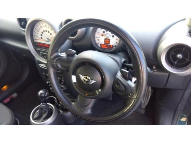 ミニMINI クーパーS クロスオーバー　オール4 4WD 1600 5Dr