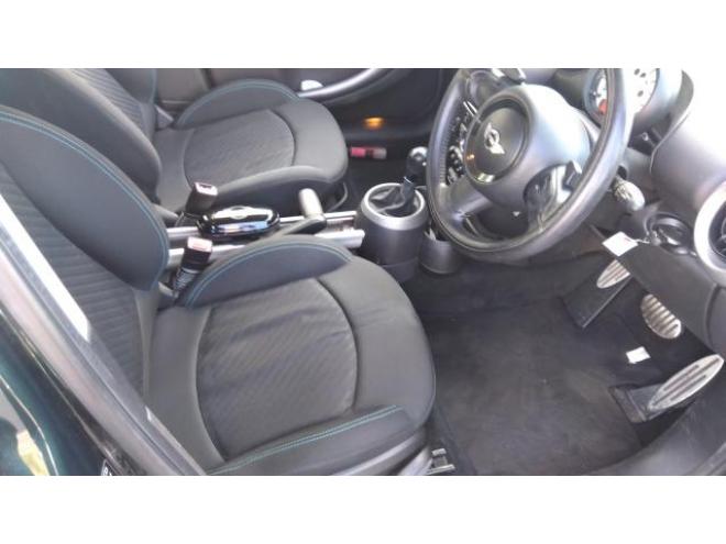 ミニMINI クーパーS クロスオーバー　オール4 4WD 1600 5Dr
