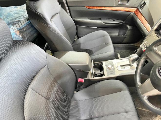 レガシィワゴンツーリングワゴン2.5i Lパッケージ 4WD 5年保証 スマキー ナビTV ETC 夏冬タイヤ 寒冷地仕様 禁煙 車検整備2年付 修復歴無